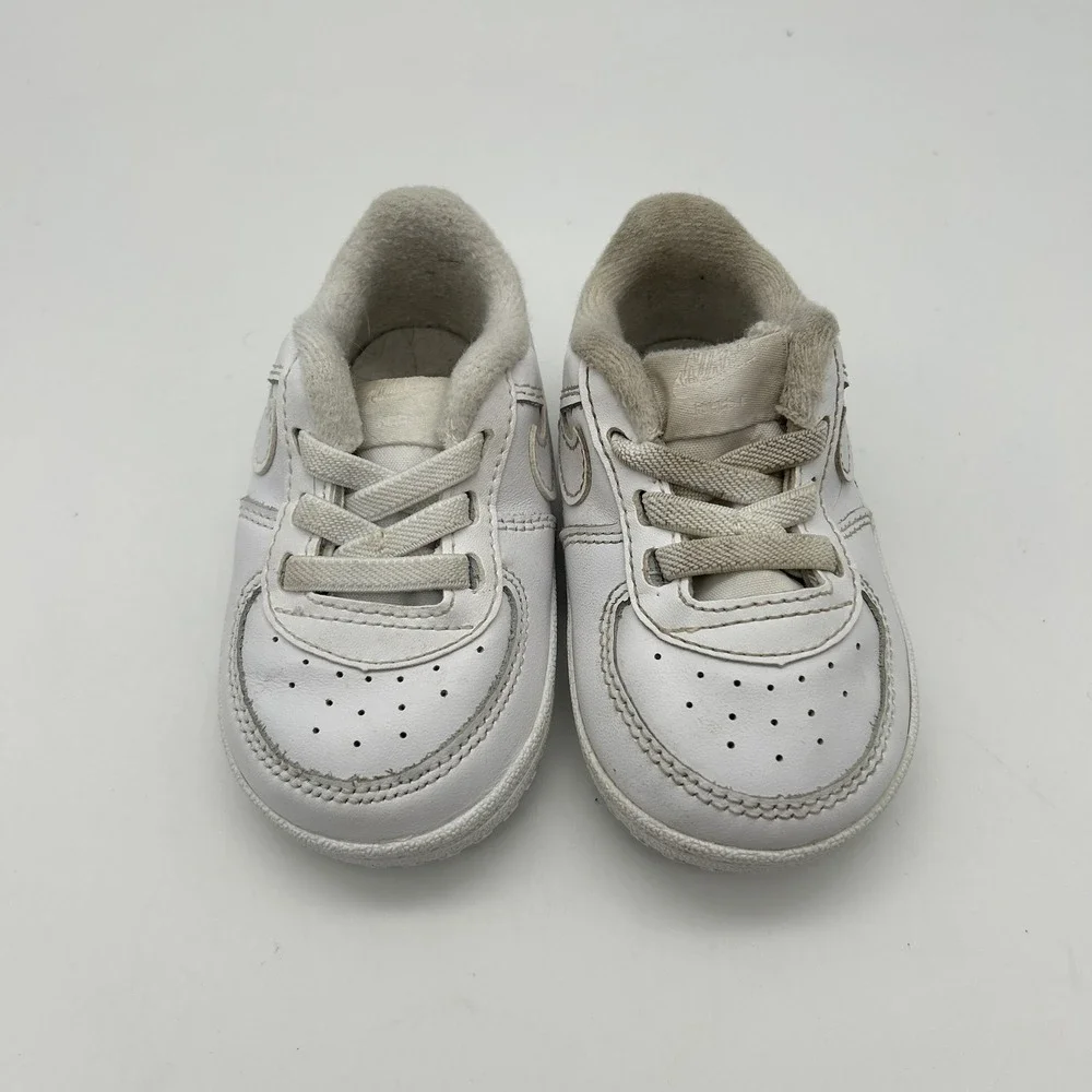 Nike‎ Shoes Infant Sz 4C CK2201-100 White Baby Sneakers Soft Sole Classic